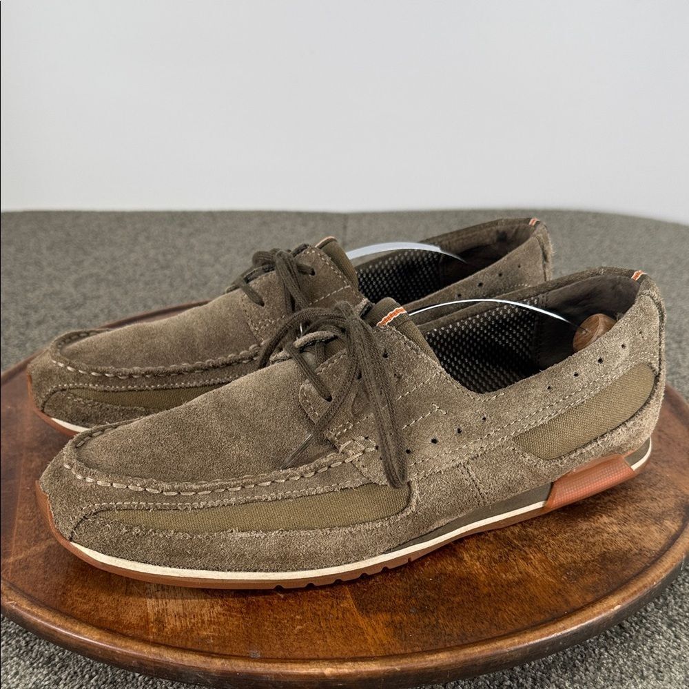 Clarks Shoes Mens 10 Green Suede Loafers Boat Moccasin Lace Up Casual